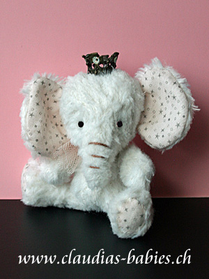 elefant_genaeht